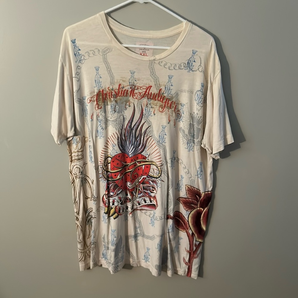 Like new Christian audiger men’s T-shirt